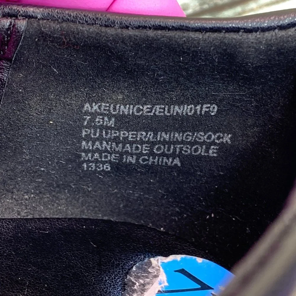 Anne Klein anne klein